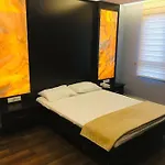 Moy Apart Lejlighedshotel *