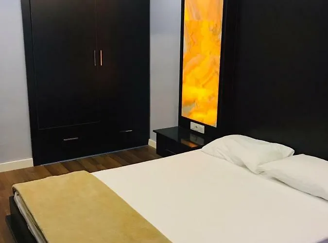 شقة فندقية Moy Apart