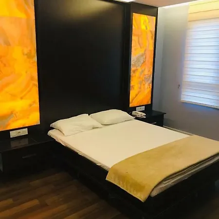 Moy Apart Aparthotel *