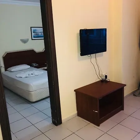 Moy Apart Apartmanhotel *